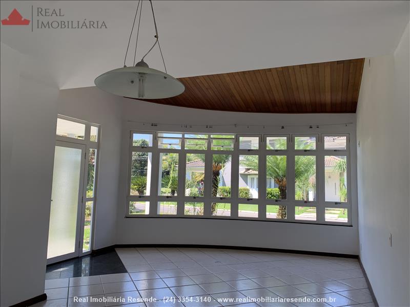 Casa em condomínio para Venda ou Alugar no Jardim Brasília em Resende