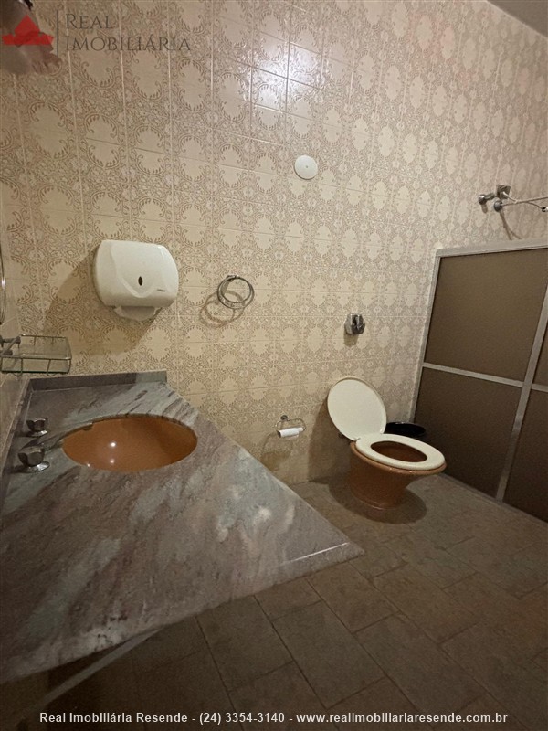 Casa comercial para Alugar no Santa Isabel em Resende