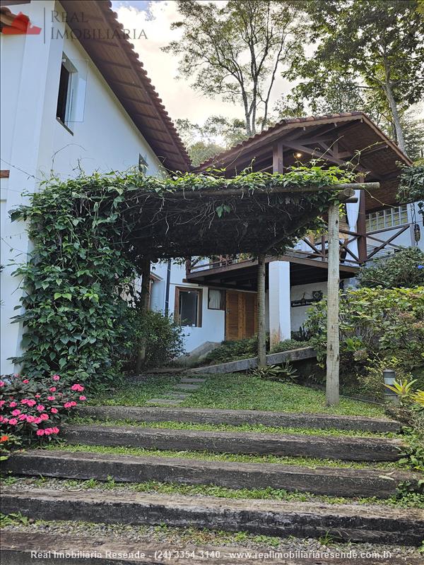 Casa a Venda no Santa Clara em Visconde de Mauá (Resende)