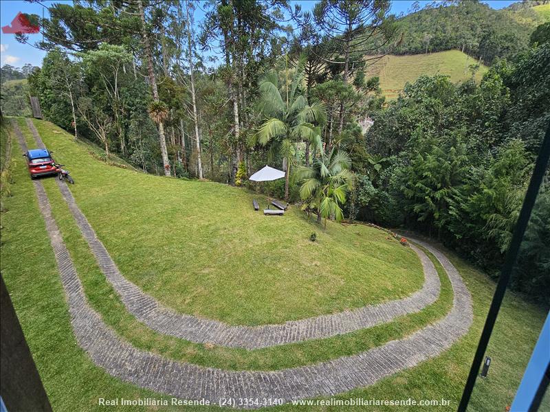 Casa a Venda no Santa Clara em Visconde de Mauá (Resende)