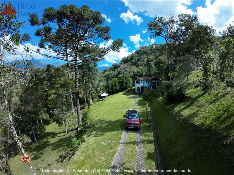 Casa a Venda no Santa Clara em Visconde de Mauá (Resende)