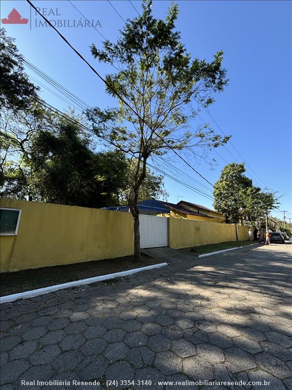 Casa a Venda no Penedo em Itatiaia