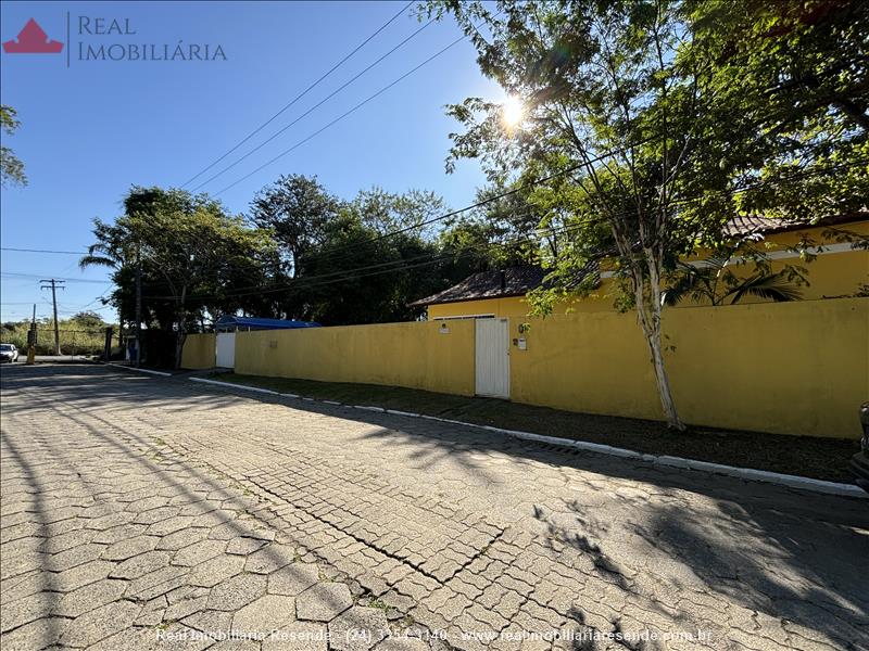 Casa a Venda no Penedo em Itatiaia