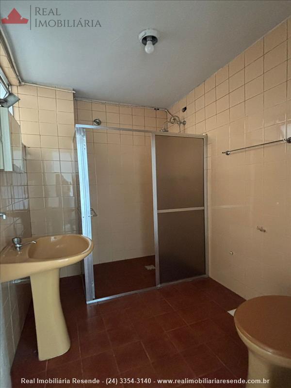 Apartamento a Venda no Comercial em Resende