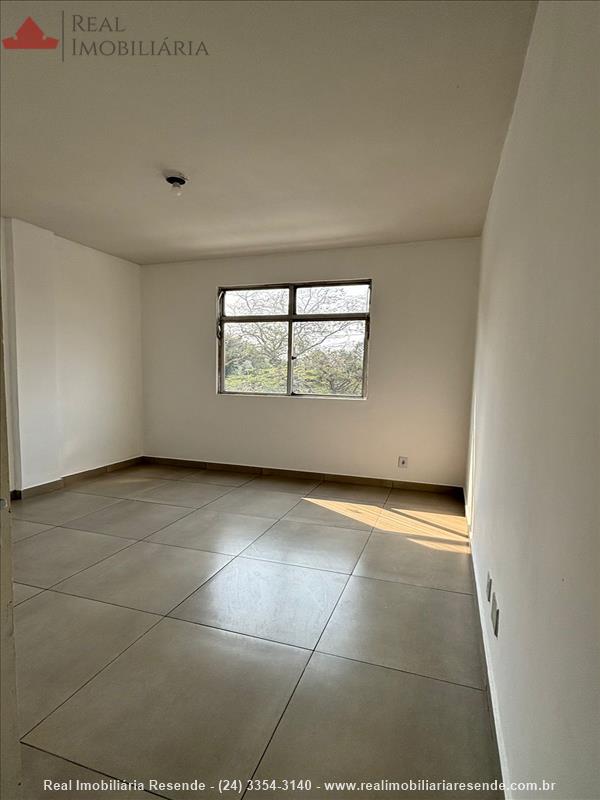 Apartamento a Venda no Comercial em Resende