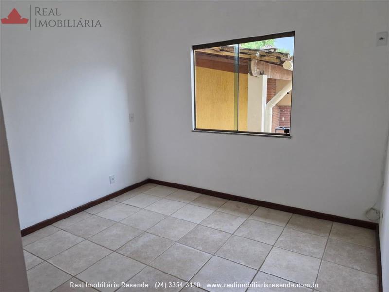 Casa para Alugar no Ipiranga I em Resende