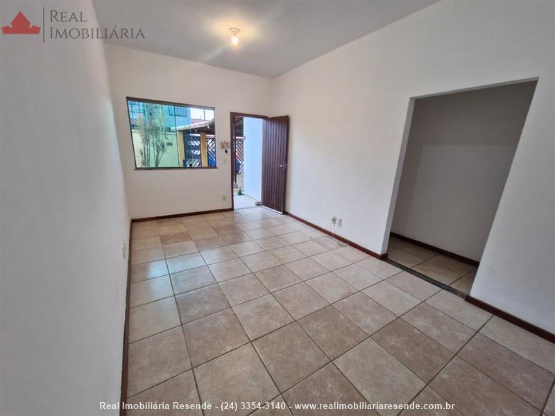 Casa para Alugar no Ipiranga I em Resende