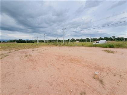 Terreno à Venda