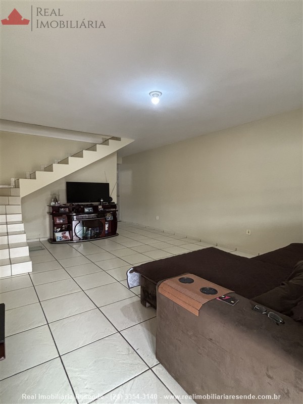Casa a Venda no Jardim Aliança em Resende