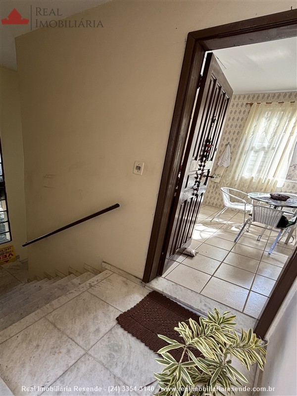 Casa a Venda no Jardim Tropical em Resende