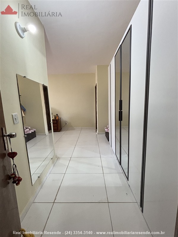 Casa a Venda no Jardim Tropical em Resende