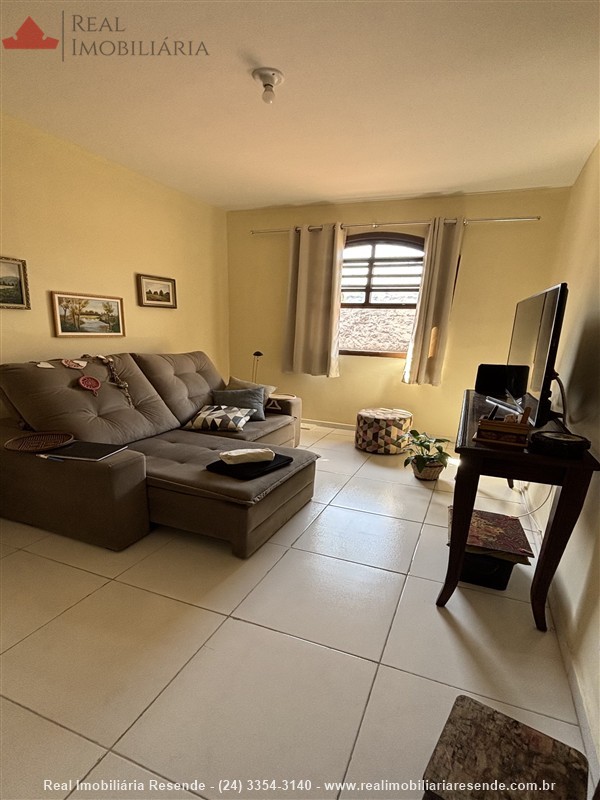 Casa a Venda no Jardim Tropical em Resende