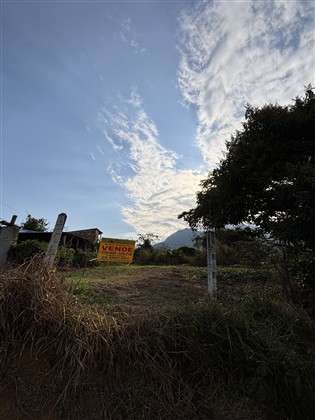 Terreno à Venda