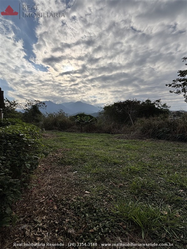 Terreno a Venda no Penedo em Itatiaia
