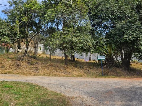 Terreno à Venda