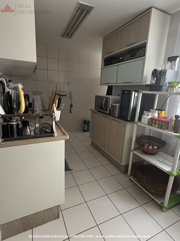 Apartamento a Venda no Comercial em Resende - Foto do Im�vel
