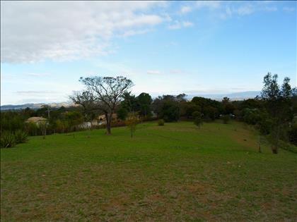 Terreno à Venda