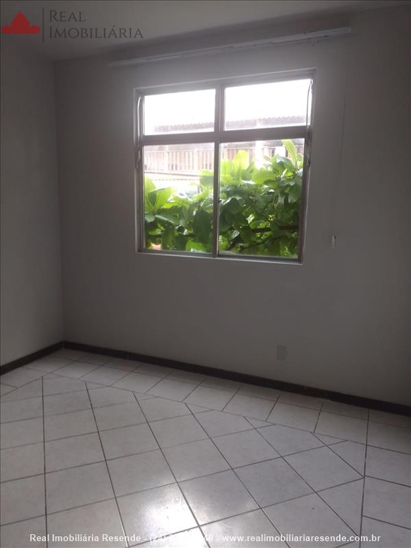 Apartamento para Alugar no Comercial em Resende