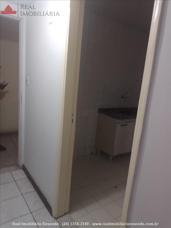 Apartamento para Alugar no Comercial em Resende