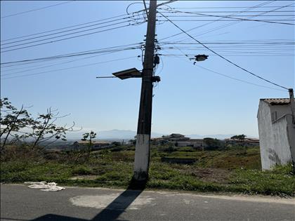 Terreno à Venda